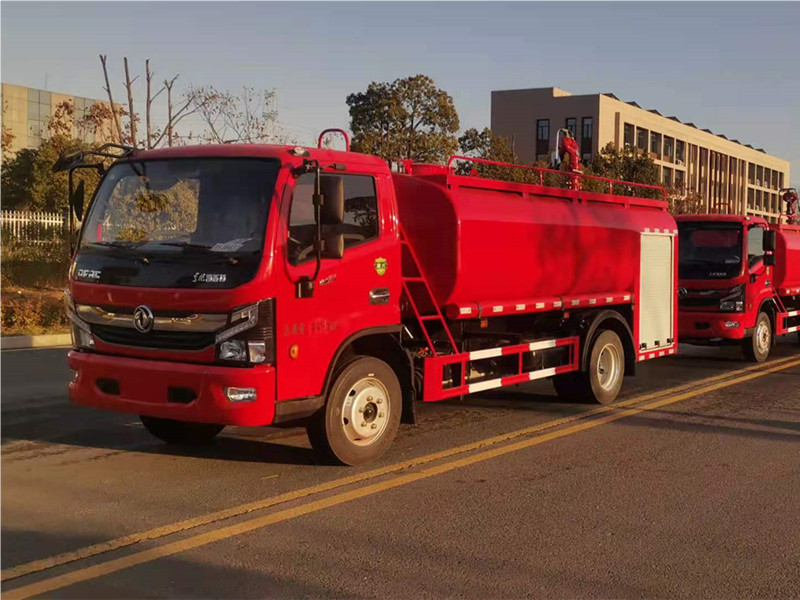 7噸單排大多利卡消防灑水車 7噸單排大多利卡消防灑水車
